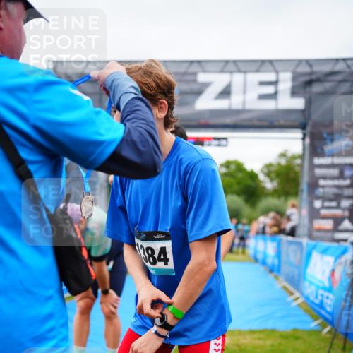 30.08.2026 - Elbe Triathlon Hamburg LAZAROV Photography http://msf.ph/oto/10061417 30.08.2026 11:44:44 Ziel 553, 810, 1258, 1326, 1384 meine-sportfotos.de