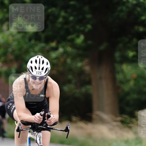 30.08.2026 - Elbe Triathlon Hamburg Michael Burmester http://msf.ph/oto/10061445 30.08.2026 14:14:46 Radfahren 131, 138, 175 meine-sportfotos.de