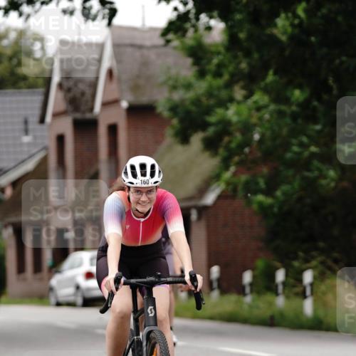 30.08.2026 - Elbe Triathlon Hamburg Michael Burmester http://msf.ph/oto/10061461 30.08.2026 14:15:10 Radfahren 160, 167 meine-sportfotos.de
