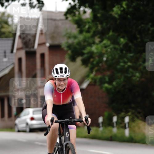 30.08.2026 - Elbe Triathlon Hamburg Michael Burmester http://msf.ph/oto/10061463 30.08.2026 14:15:10 Radfahren 160, 167 meine-sportfotos.de