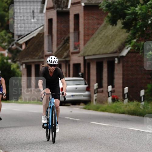 30.08.2026 - Elbe Triathlon Hamburg Michael Burmester http://msf.ph/oto/10061500 30.08.2026 14:16:06 Radfahren 132, 165, 172, 176, 179 meine-sportfotos.de