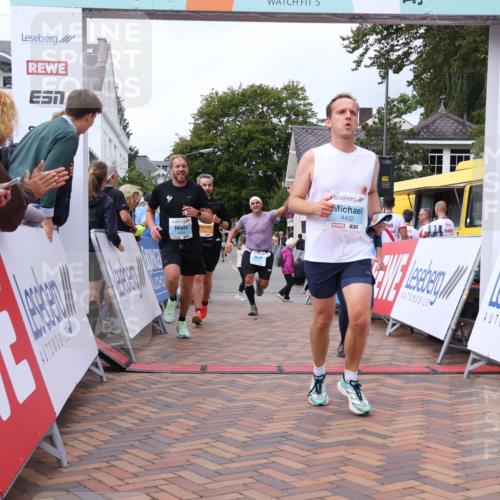 30.08.2026 - Blankeneser Heldenlauf Lena Gebhardt http://msf.ph/oto/10061510 30.08.2026 12:31:27 Ziel 2705, 4008, 4210, 4394, 4395, 4421, 4422 meine-sportfotos.de