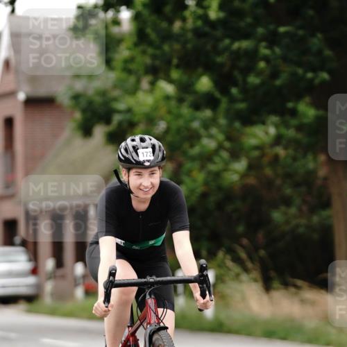30.08.2026 - Elbe Triathlon Hamburg Michael Burmester http://msf.ph/oto/10061529 30.08.2026 14:16:37 Radfahren 151, 173 meine-sportfotos.de