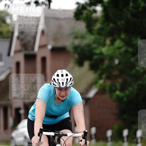 30.08.2026 - Elbe Triathlon Hamburg Michael Burmester http://msf.ph/oto/10061546 30.08.2026 14:17:13 Radfahren 142 meine-sportfotos.de
