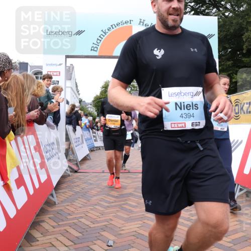 30.08.2026 - Blankeneser Heldenlauf Lena Gebhardt http://msf.ph/oto/10061550 30.08.2026 12:31:29 Ziel 2705, 4008, 4210, 4394, 4395, 4421, 4422 meine-sportfotos.de