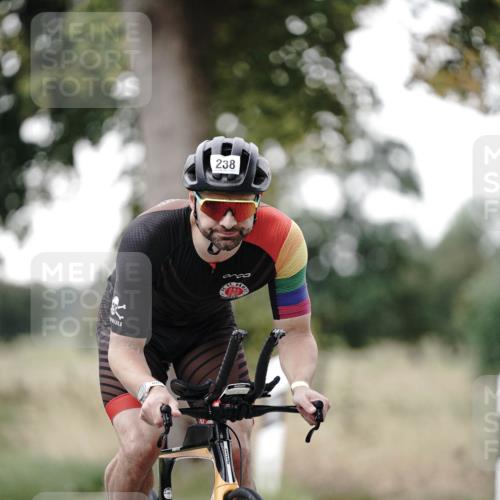 30.08.2026 - Elbe Triathlon Hamburg Michael Burmester http://msf.ph/oto/10061604 30.08.2026 08:46:11 Radfahren 229, 238 meine-sportfotos.de