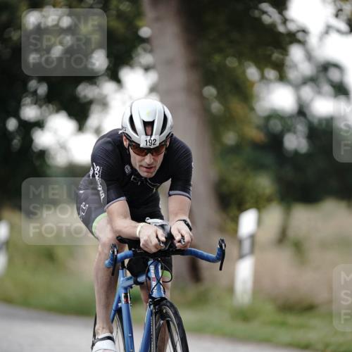 30.08.2026 - Elbe Triathlon Hamburg Michael Burmester http://msf.ph/oto/10061614 30.08.2026 08:46:29 Radfahren 192, 223 meine-sportfotos.de