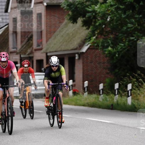 30.08.2026 - Elbe Triathlon Hamburg Michael Burmester http://msf.ph/oto/10061615 30.08.2026 14:18:24 Radfahren 137, 145, 150, 152, 178 meine-sportfotos.de