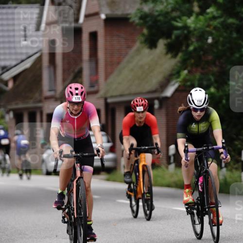 30.08.2026 - Elbe Triathlon Hamburg Michael Burmester http://msf.ph/oto/10061618 30.08.2026 14:18:25 Radfahren 137, 145, 150, 152, 178 meine-sportfotos.de