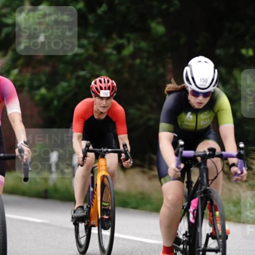30.08.2026 - Elbe Triathlon Hamburg Michael Burmester http://msf.ph/oto/10061627 30.08.2026 14:18:26 Radfahren 137, 145, 150, 152, 178 meine-sportfotos.de
