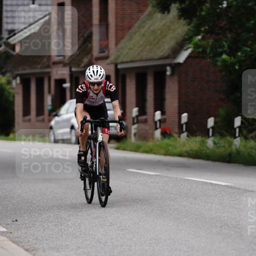 30.08.2026 - Elbe Triathlon Hamburg Michael Burmester http://msf.ph/oto/10061663 30.08.2026 14:18:46 Radfahren 164 meine-sportfotos.de