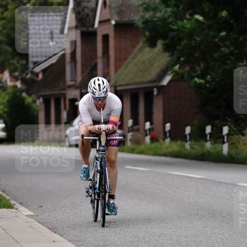 30.08.2026 - Elbe Triathlon Hamburg Michael Burmester http://msf.ph/oto/10061696 30.08.2026 14:19:08 Radfahren 148, 171 meine-sportfotos.de