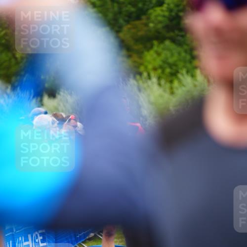30.08.2026 - Elbe Triathlon Hamburg LAZAROV Photography http://msf.ph/oto/10061725 30.08.2026 11:45:47 Ziel 713, 1248, 1299 meine-sportfotos.de