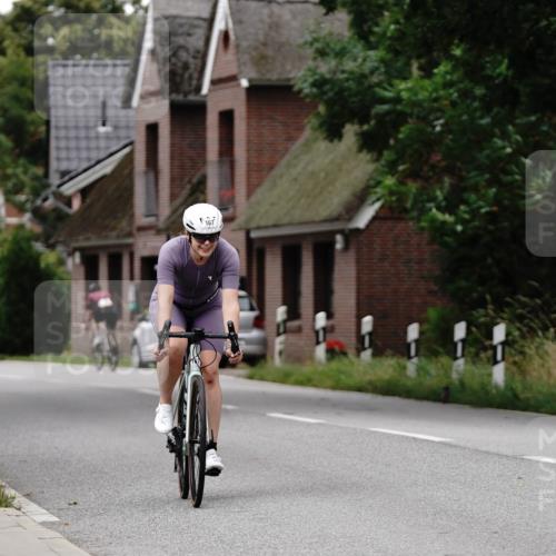 30.08.2026 - Elbe Triathlon Hamburg Michael Burmester http://msf.ph/oto/10061771 30.08.2026 14:19:56 Radfahren 136, 143, 167, 170 meine-sportfotos.de