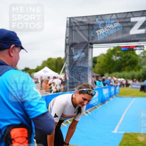 30.08.2026 - Elbe Triathlon Hamburg LAZAROV Photography http://msf.ph/oto/10061809 30.08.2026 11:46:18 Ziel  meine-sportfotos.de