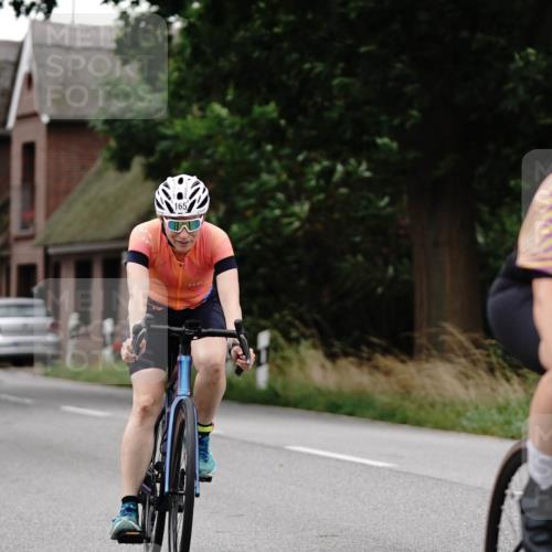 30.08.2026 - Elbe Triathlon Hamburg Michael Burmester http://msf.ph/oto/10061842 30.08.2026 14:20:57 Radfahren 132, 146, 147, 165, 172 meine-sportfotos.de