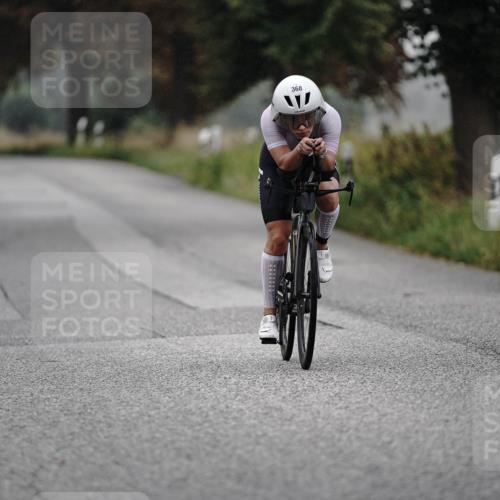 30.08.2026 - Elbe Triathlon Hamburg Michael Burmester http://msf.ph/oto/10061852 30.08.2026 08:52:56 Radfahren 322, 368 meine-sportfotos.de