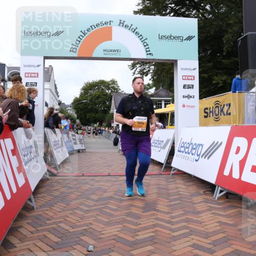 30.08.2026 - Blankeneser Heldenlauf Lena Gebhardt http://msf.ph/oto/10061860 30.08.2026 12:32:19 Ziel 2325, 4303 meine-sportfotos.de