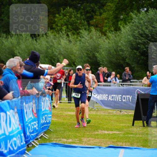 30.08.2026 - Elbe Triathlon Hamburg LAZAROV Photography http://msf.ph/oto/10061877 30.08.2026 11:46:54 Ziel 788, 1445 meine-sportfotos.de