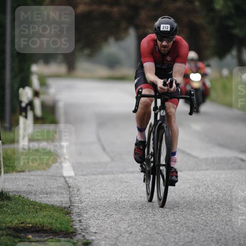 30.08.2026 - Elbe Triathlon Hamburg Michael Burmester http://msf.ph/oto/10061898 30.08.2026 08:53:09 Radfahren 218, 312 meine-sportfotos.de