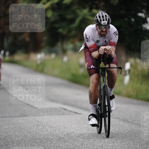 30.08.2026 - Elbe Triathlon Hamburg Michael Burmester http://msf.ph/oto/10061993 30.08.2026 08:54:51 Radfahren 185, 307, 372 meine-sportfotos.de
