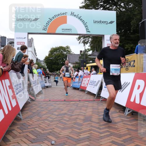 30.08.2026 - Blankeneser Heldenlauf Lena Gebhardt http://msf.ph/oto/10062005 30.08.2026 12:33:00 Ziel 2584, 4012, 4472 meine-sportfotos.de