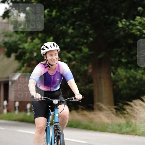 30.08.2026 - Elbe Triathlon Hamburg Michael Burmester http://msf.ph/oto/10062046 30.08.2026 14:24:47 Radfahren 130 meine-sportfotos.de