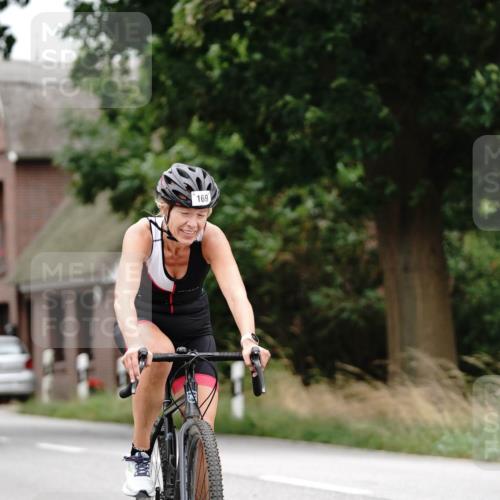30.08.2026 - Elbe Triathlon Hamburg Michael Burmester http://msf.ph/oto/10062057 30.08.2026 14:25:10 Radfahren 169 meine-sportfotos.de