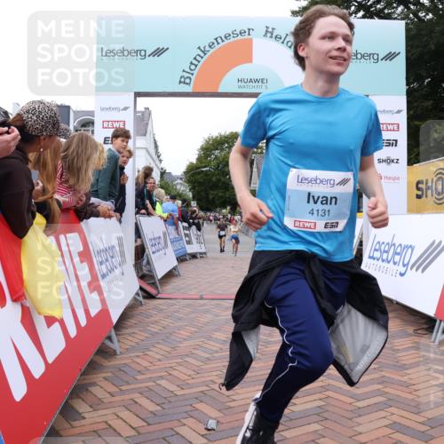 30.08.2026 - Blankeneser Heldenlauf Lena Gebhardt http://msf.ph/oto/10062098 30.08.2026 12:33:07 Ziel 2110, 2584, 4012, 4131, 4472 meine-sportfotos.de