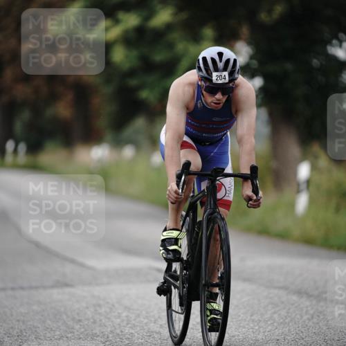 30.08.2026 - Elbe Triathlon Hamburg Michael Burmester http://msf.ph/oto/10062103 30.08.2026 08:56:03 Radfahren 193, 204, 328, 411 meine-sportfotos.de