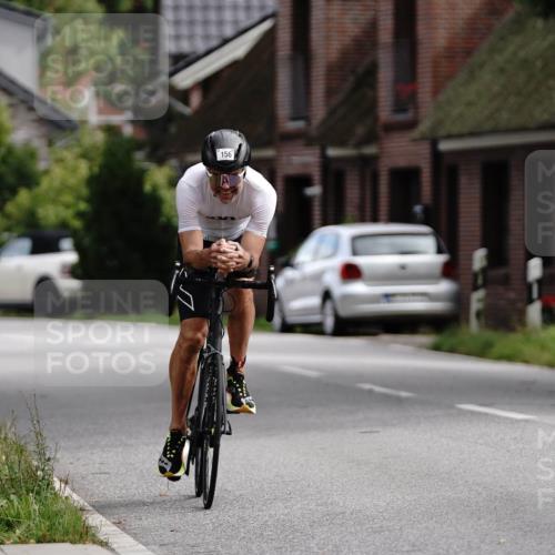30.08.2026 - Elbe Triathlon Hamburg Michael Burmester http://msf.ph/oto/10062144 30.08.2026 14:42:56 Radfahren 156 meine-sportfotos.de