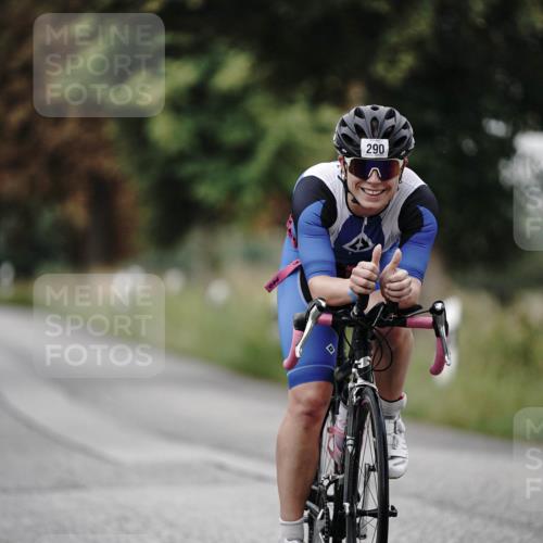 30.08.2026 - Elbe Triathlon Hamburg Michael Burmester http://msf.ph/oto/10062154 30.08.2026 08:56:35 Radfahren 290 meine-sportfotos.de