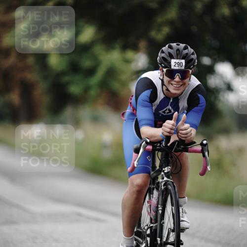 30.08.2026 - Elbe Triathlon Hamburg Michael Burmester http://msf.ph/oto/10062156 30.08.2026 08:56:35 Radfahren 290 meine-sportfotos.de