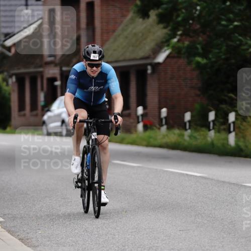 30.08.2026 - Elbe Triathlon Hamburg Michael Burmester http://msf.ph/oto/10062192 30.08.2026 14:44:28 Radfahren  meine-sportfotos.de