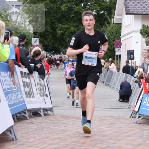 30.08.2026 - Blankeneser Heldenlauf Lena Gebhardt http://msf.ph/oto/10062193 30.08.2026 12:33:17 Ziel 2110, 4068, 4483 meine-sportfotos.de