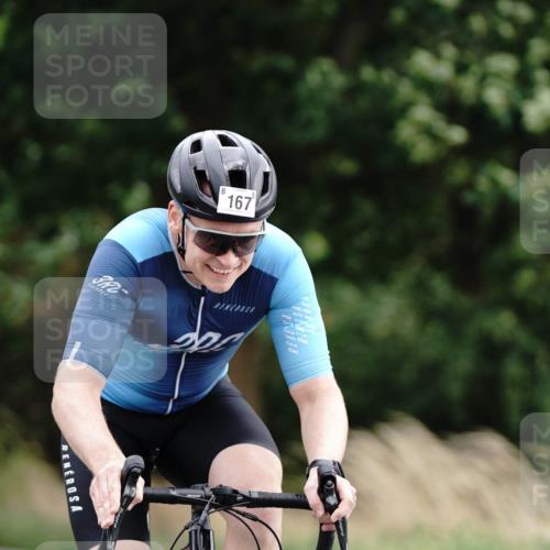 30.08.2026 - Elbe Triathlon Hamburg Michael Burmester http://msf.ph/oto/10062199 30.08.2026 14:44:29 Radfahren  meine-sportfotos.de