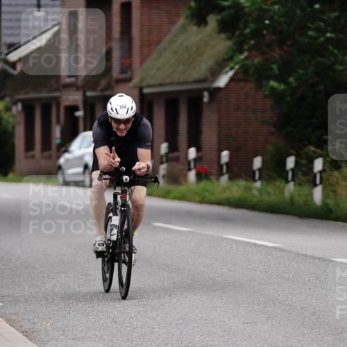 30.08.2026 - Elbe Triathlon Hamburg Michael Burmester http://msf.ph/oto/10062205 30.08.2026 14:44:34 Radfahren  meine-sportfotos.de