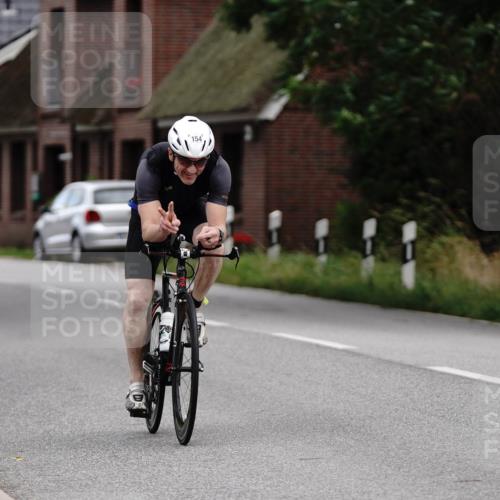 30.08.2026 - Elbe Triathlon Hamburg Michael Burmester http://msf.ph/oto/10062209 30.08.2026 14:44:34 Radfahren  meine-sportfotos.de