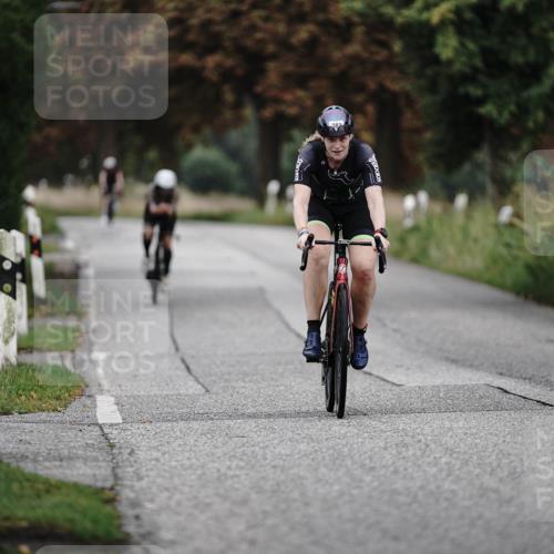 30.08.2026 - Elbe Triathlon Hamburg Michael Burmester http://msf.ph/oto/10062239 30.08.2026 08:57:16 Radfahren 221, 382 meine-sportfotos.de