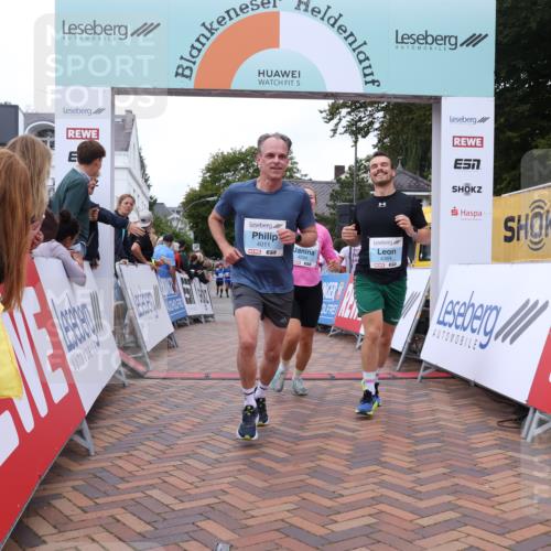 30.08.2026 - Blankeneser Heldenlauf Lena Gebhardt http://msf.ph/oto/10062265 30.08.2026 12:33:24 Ziel 4011, 4068, 4096, 4364 meine-sportfotos.de