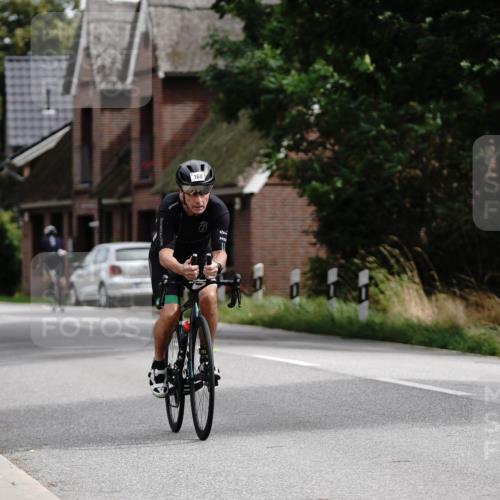 30.08.2026 - Elbe Triathlon Hamburg Michael Burmester http://msf.ph/oto/10062292 30.08.2026 14:47:34 Radfahren 165, 168 meine-sportfotos.de