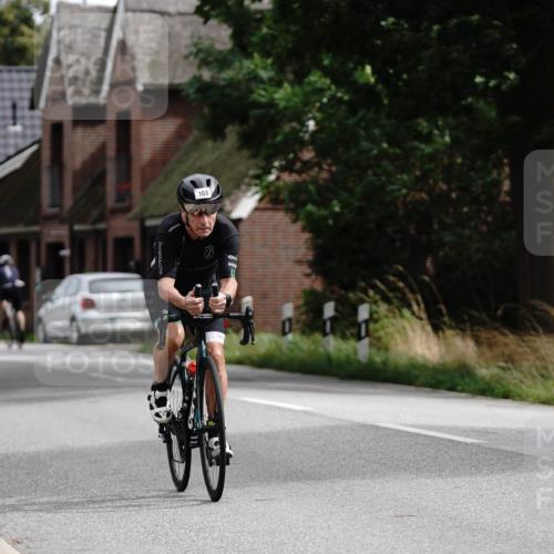 30.08.2026 - Elbe Triathlon Hamburg Michael Burmester http://msf.ph/oto/10062294 30.08.2026 14:47:34 Radfahren 165, 168 meine-sportfotos.de