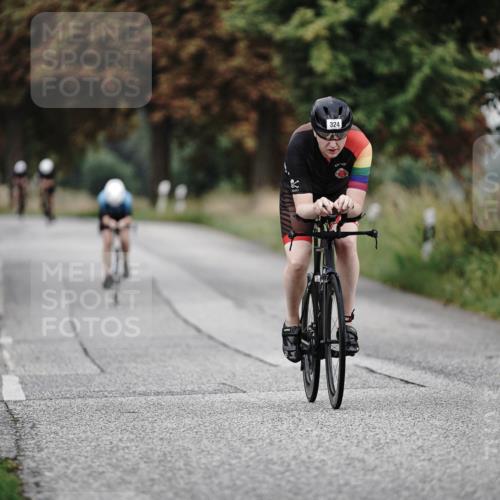 30.08.2026 - Elbe Triathlon Hamburg Michael Burmester http://msf.ph/oto/10062295 30.08.2026 08:57:39 Radfahren 324, 351, 359 meine-sportfotos.de