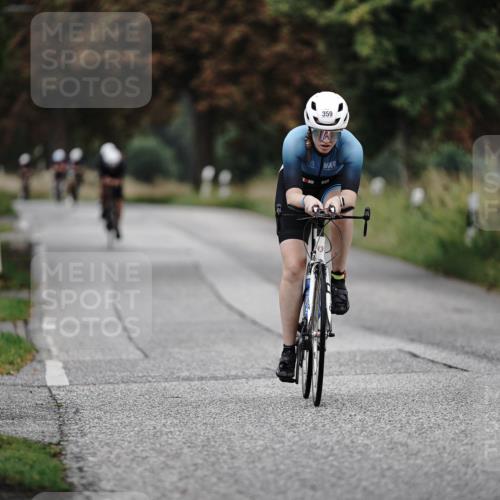 30.08.2026 - Elbe Triathlon Hamburg Michael Burmester http://msf.ph/oto/10062304 30.08.2026 08:57:42 Radfahren 258, 270, 301, 324, 359 meine-sportfotos.de
