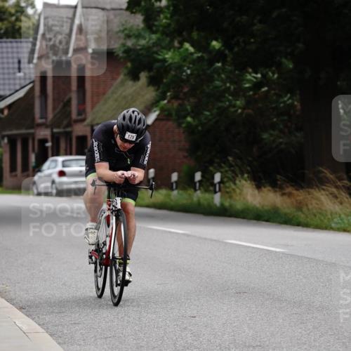30.08.2026 - Elbe Triathlon Hamburg Michael Burmester http://msf.ph/oto/10062322 30.08.2026 14:48:26 Radfahren  meine-sportfotos.de