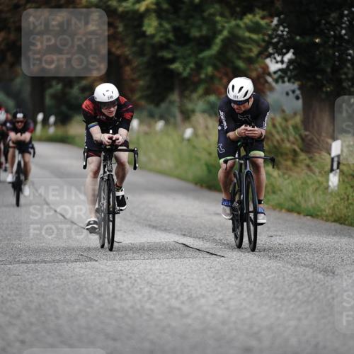 30.08.2026 - Elbe Triathlon Hamburg Michael Burmester http://msf.ph/oto/10062343 30.08.2026 08:57:52 Radfahren 191, 230, 232, 240, 252, 295, 301, 347, 366 meine-sportfotos.de