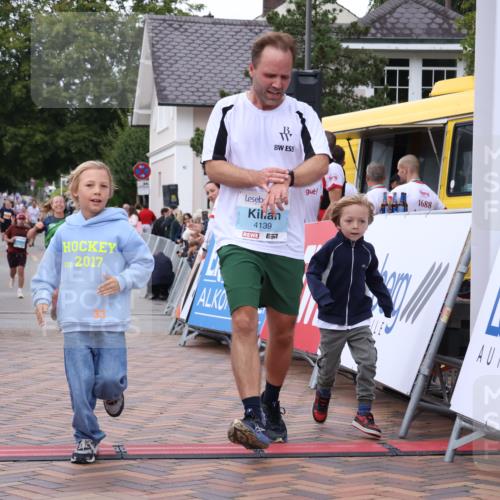 30.08.2026 - Blankeneser Heldenlauf Lena Gebhardt http://msf.ph/oto/10062350 30.08.2026 12:33:35 Ziel 4065, 4139, 4189, 4298 meine-sportfotos.de