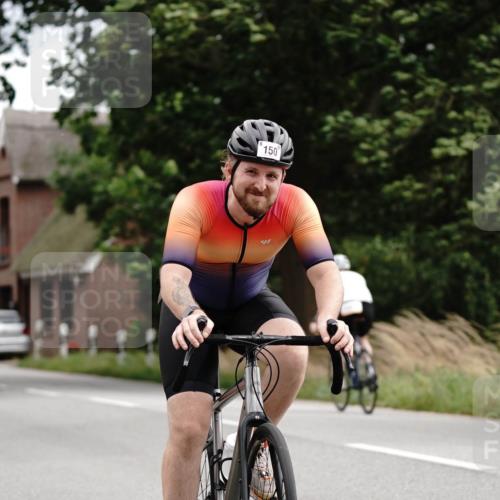 30.08.2026 - Elbe Triathlon Hamburg Michael Burmester http://msf.ph/oto/10062400 30.08.2026 14:49:59 Radfahren  meine-sportfotos.de