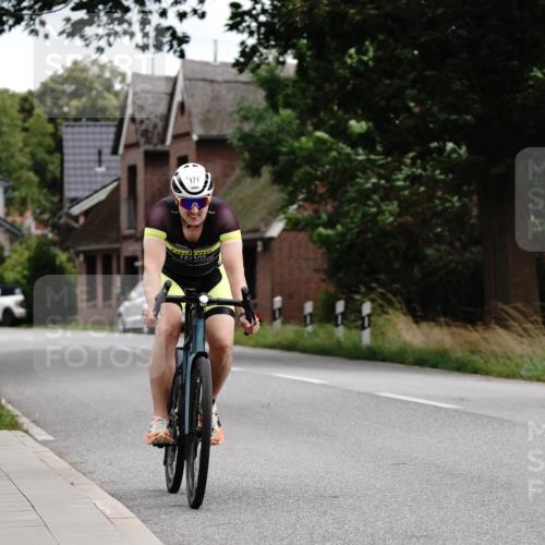 30.08.2026 - Elbe Triathlon Hamburg Michael Burmester http://msf.ph/oto/10062438 30.08.2026 14:51:15 Radfahren 157 meine-sportfotos.de