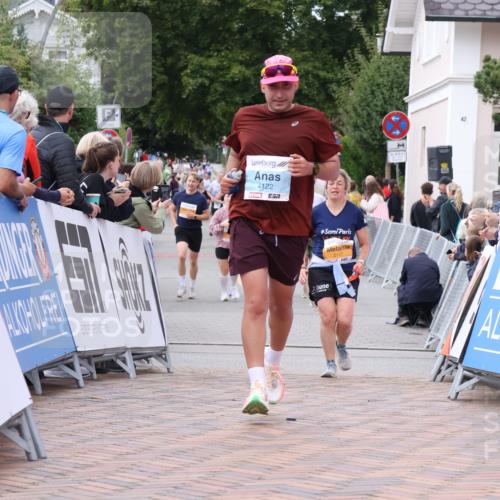 30.08.2026 - Blankeneser Heldenlauf Lena Gebhardt http://msf.ph/oto/10062447 30.08.2026 12:33:42 Ziel 2117, 4122, 4139, 4298 meine-sportfotos.de
